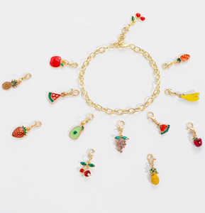 Al por mayor, bonito set de dijes colgantes de frutas esmaltadas 3D, ligeros, de moda de verano, para llavero, pulsera DIY y accesorio de joyería hecho a mano - Product Image 1