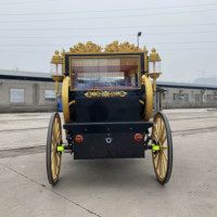 Charrette Électrique Sans Chevaux pour Mariages et Événements – Capacité 6 Personnes, 4 Roues, Multifonctionnelle, Couleur Personnalisable