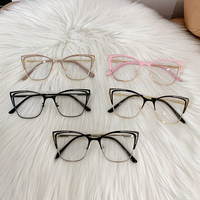 Nouvelles lunettes tendance pour femmes, monture en métal carrée creuse, œil de chat, anti-lumière bleue, lunettes d'ordinateur, montures de lunettes photochromiques