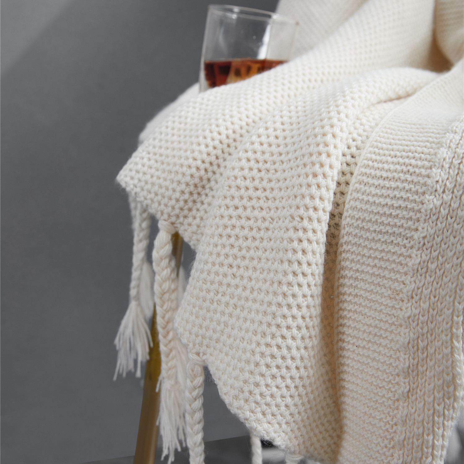 Акриловое шерстяное мягкое удобное декоративное одеяло для детей и взрослых, модное пушистое кисточки высокого качества Klk