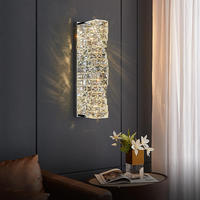 Applique murale de luxe en cristal pour salon, 6W LED, corps en PC, dimensions personnalisées, design simple, blanc chaud doux 2700K Ra80