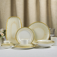 JQY Ensemble d'assiettes et de bols en céramique Vente en gros Vaisselle de restaurant Ensembles de vaisselle nordique personnalisés Ensemble d'assiettes en porcelaine pour la cuisine