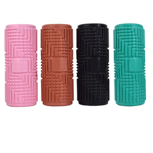 Rouleau en mousse de Pilates bleu, rouleau en mousse pour les muscles, grande bouteille d'eau, yoga, massage - Product Image 1