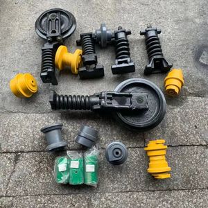 Dispositif de tension de chenille pour excavateur PC60, PC200, PC100, PC50, PC40, mécanisme de tension de ressort de recul de chenille avec fourche - Product Image 4