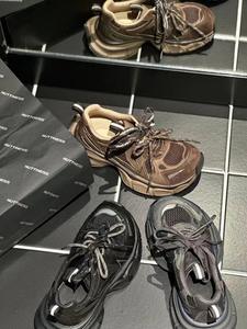 女性用カジュアルシューズスニーカー軽く分厚い靴 - Product Image 3