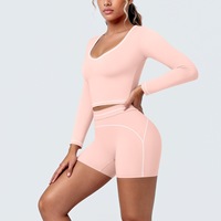 Set Yoga Wanita 2 Potong Terbaru dengan Detail Kontras, Atasan Crop Lengan Panjang dan Celana Pendek Pinggang Tinggi untuk Olahraga dan Latihan