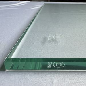 กระจกนิรภัยขนาด 4 มม. 5 มม. 6 มม. 8 มม. 10 มม. 12 มม. สำหรับฉากกั้นห้องนั่งเล่นและเคาน์เตอร์ครัว - Product Image 2