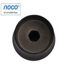 Accesorios para Carrito de Golf Pioneer, Base de Volante Deportiva Negra con Costuras Rojas y Botón de Bocina, Modelo Compatible - Product Image 1