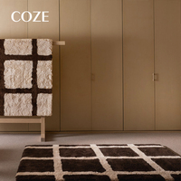 Tapis en peluche moderne, épais, à poils longs, tissé à la main, géométrique, moelleux, noir et blanc, haut de gamme, pour chambre à coucher, chevet