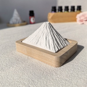 Diffuseur d'arômes décoratif en forme de <span class=keywords><strong>cône</strong></span> de <span class=keywords><strong>volcan</strong></span> du Mont Fuji pour la maison et l'aromathérapie automobile - Product Image 3