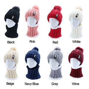 Ensemble <span class=keywords><strong>Bonnet</strong></span> Tricoté Chaud d'Hiver <span class=keywords><strong>Femme</strong></span> avec Cagoule Cache-Cou, Écharpe <span class=keywords><strong>et</strong></span> Pompom Épais - Product Image 6