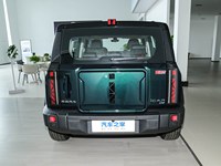Высококачественный подержанный электромобиль ICAR 03 с левым рулем, 5-местный внедорожник с панорамной крышей, шины R18, в наличии
