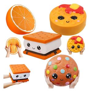 ชุดของเล่นบีบยืดหยุ่นขนาดใหญ่ 18 ชิ้น รุ่น Giant สำหรับเด็ก ประกอบด้วยสัตว์และผลไม้ บีบแล้วคืนรูปช้า - Product Image 4