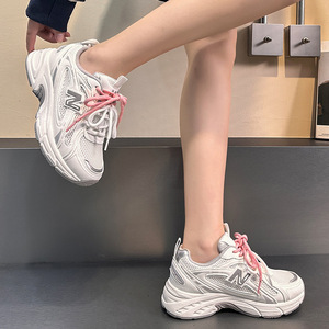 Zapatillas Deportivas Casuales de Malla con Cordones para Mujer 2026, con Suela Gruesa, Transpirables, Antideslizantes, Tendencia de Moda EVERGREEN para Primavera/Verano - Product Image 3