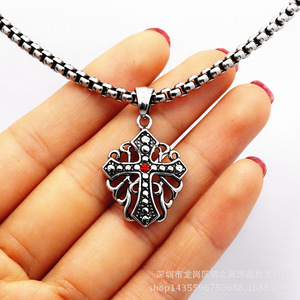 Collier pendentif croix en acier inoxydable Yunnique avec options de diamants blancs/rouges/noirs, design ajouré, bijoux de mode unisexe - Product Image 5