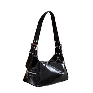 Sac à bandoulière noir brillant en PU, sac à main sous le bras, pochette zippée à sangle unique pour les voyages quotidiens - Product Image 2