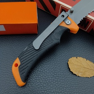 Cuchillo de Caza Plegable de Media Hoja Dentada 8Cr13Mov con Empuñadura de Goma para Camping DIY OEM - Product Image 4