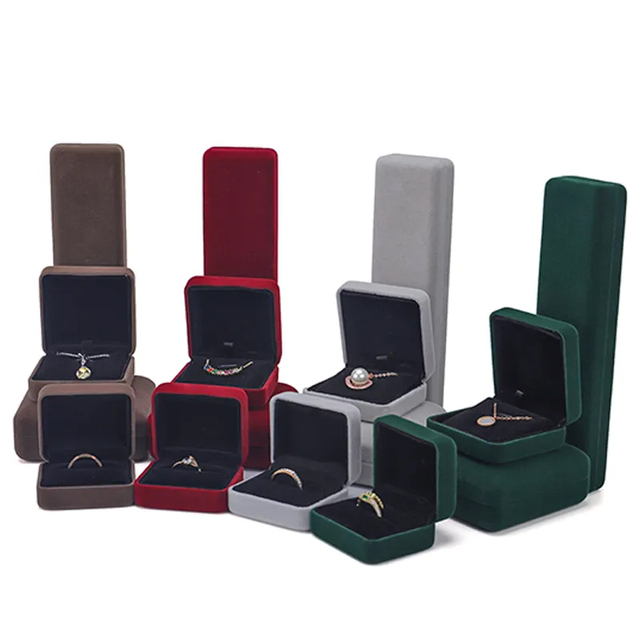 New Arrival Luxulry LED Light Design for Ring Necklace Diamond Display Velvet Material Bangle Jewelry Box