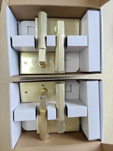 Cerradura de Puerta Moderna de Aleación de Zinc con Placa Rectangular y Manija Recta Moleteada para Puerta Interior de Paso/Privacidad, Compatible con OEM - Product Image 6