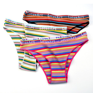 OEM ODM Ropa Interior de Algodón Puro de Cintura Baja para Niñas, Bragas de Algodón a Rayas y Cuadros Transpirables con Efecto Levanta Glúteos, Bikini para Niñas - Product Image 5