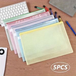 กระเป๋าใส่เอกสารแบบซิป PVC ใส ขนาด A4 สำหรับนักเรียน ใส่ข้อสอบ พิมพ์โลโก้ได้ตามต้องการ  กระเป๋าจัดระเบียบเอกสารแบบพกพา - Product Image 4