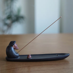 Juego <span class=keywords><strong>de</strong></span> soporte <span class=keywords><strong>de</strong></span> palo <span class=keywords><strong>de</strong></span> incienso <span class=keywords><strong>de</strong></span> línea <span class=keywords><strong>de</strong></span> cerámica, diseño <span class=keywords><strong>de</strong></span> cascada <span class=keywords><strong>de</strong></span> <span class=keywords><strong>pesca</strong></span> <span class=keywords><strong>de</strong></span> pescador, objeto decorativo para el hogar para uso aromático - Product Image 1