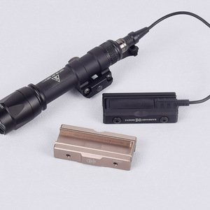 Base de montage tactique Cloud Defensive pour lampe torche, accessoire rail 20 mm pour interrupteur à distance PEQ - Product Image 3