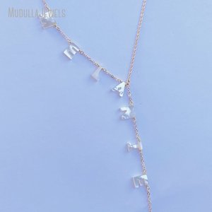 NM53511 Custom Design personalizzato gioielli madreperla <span class=keywords><strong>nome</strong></span> iniziale lettera ciondolo collana placcato oro collana da donna - Product Image 4