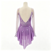 Robe de patinage artistique violette pour enfants et adultes, col en V, manches longues en maille, strass floraux, dos en V profond, pour compétition et spectacle de patinage sur glace