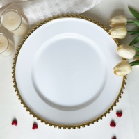 Assiettes de présentation de luxe modernes en plastique PP écologique réutilisables de haute qualité de 13 pouces pour la décoration de table de mariage et de fête