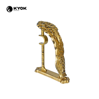 Support de tringle à rideau en métal vintage avec design sculpté orné pour la décoration de la maison