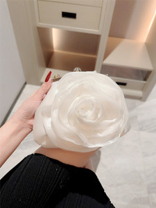 Sacs à main populaires dames imité soie perle poignée grande fleur <span class=keywords><strong>blanche</strong></span> sacs de soirée embrayages pour mariée <span class=keywords><strong>mariage</strong></span> sac tendance 2024 - Product Image 3