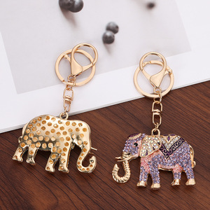 Porte-clés personnalisé en alliage de zinc 3D éléphant de luxe, pendentif tendance, breloque décorative pour sac - Product Image 1