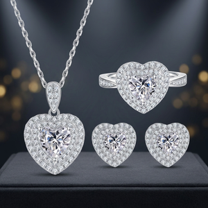 KARATS Juego de Anillos Románticos de Plata de Ley S925 para Mujer, con Tres Piezas de Moissanita de 1 Quilate en Forma de Corazón, Chapado en Oro de 18K, para Aniversario - Product Image 3