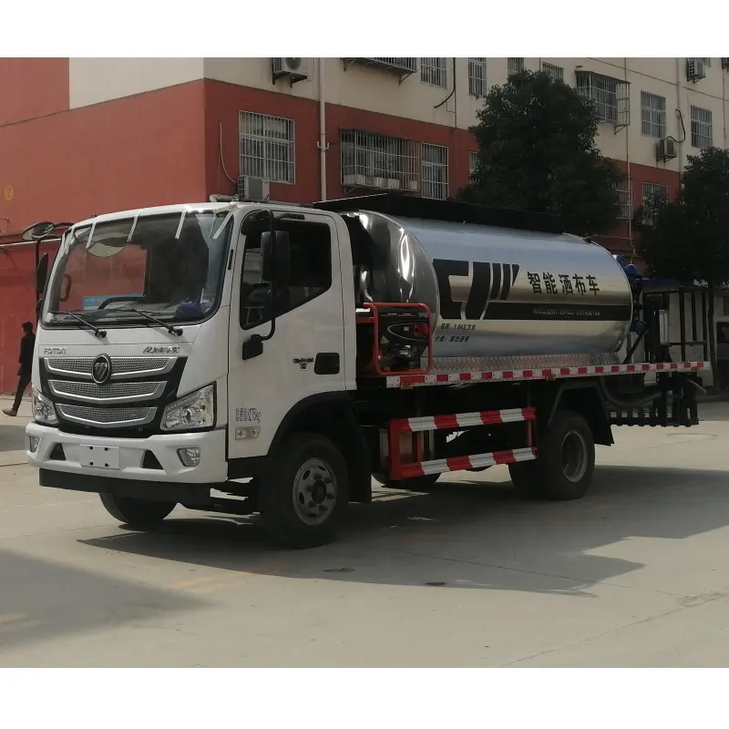Truk aspal FOTON Distributor aspal 8m3 truk penyemprot emulsi Bitumen aspal