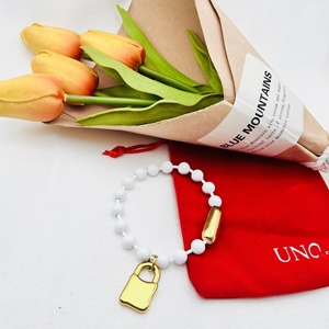 Collar <span class=keywords><strong>de</strong></span> Cadena con Colgante <span class=keywords><strong>de</strong></span> Cuentas Coloridas y Candado <span class=keywords><strong>de</strong></span> Corazón, Joyería <span class=keywords><strong>de</strong></span> Acero Inoxidable Personalizada AB, Estilo <span class=keywords><strong>Uno</strong></span> <span class=keywords><strong>de</strong></span> <span class=keywords><strong>50</strong></span>, Consultar Catálogo - Product Image 3