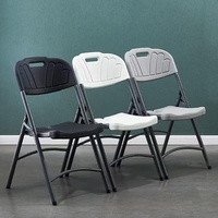 Chaise en plastique pliante extérieure légère Style moderne multifonctionnel pour l'utilisation d'hôtel de cuisine de jardin de parc de plage
