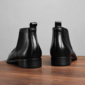 Nouvelles Chaussures Habillées en Cuir pour Hommes, Style Anglais, à Bout Pointu, Gravées, Décontractées et Formelles, Meilleures Ventes - Product Image 1