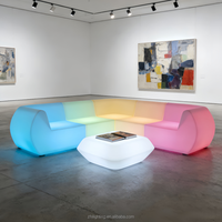 Meilleures ventes Dropshipping : Canapé LED lumineux et coloré, mobilier modulable pour hôtels et bars, avec dossier lounge personnalisable