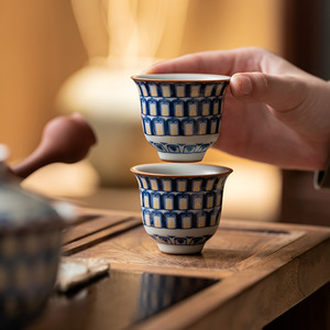 Taza individual de porcelana cilíndrica Guanlan Ru Kiln, taza de maestro personal para té Kung Fu - Product Image 1