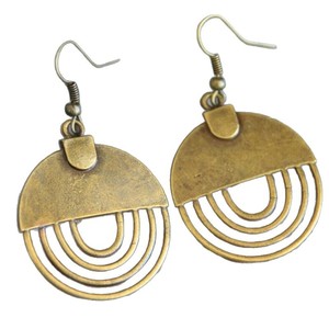 Orecchini pendenti rotondi geometrici vintage per donna, gioielli alla moda in bronzo anticato cavo - Product Image 5