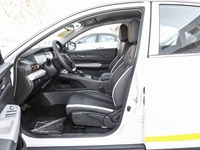 Offre Spéciale – Dongfeng Aeolus E70 Pro : Berline Purement Électrique, Idéale pour les Trajets Urbains, Véhicule à Énergie Nouvelle