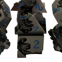 Jeu de dés en métal en alliage de zinc, 7 pièces, motif dragon, emballage en boîte en étain, jeu de table RPG, cadeau dans un emballage en boîte en étain