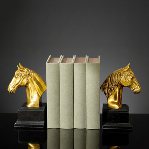 ที่คั่นหนังสือรูปหัวม้าทองคำพรีเมียม ฐานหิน รูปปั้นสัตว์ ที่วางหนังสือ ของตกแต่งบ้าน สำนักงาน ห้องสมุด งานศิลปะ - Product Image 1