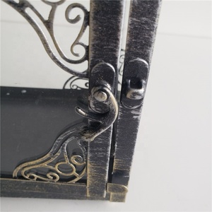 <span class=keywords><strong>Lot</strong></span> De 3 <span class=keywords><strong>Pas</strong></span> <span class=keywords><strong>Cher</strong></span> Lanterne Marocaine <span class=keywords><strong>Bougie</strong></span> Décoration De La Maison Lanterne <span class=keywords><strong>En</strong></span> Métal <span class=keywords><strong>En</strong></span> Vente - Product Image 5