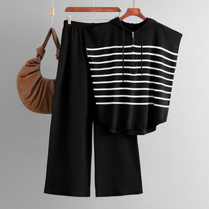 Conjunto de Dos Piezas para Mujer, Chaleco Holgado a Rayas con Capucha, Top Casual sin Mangas y Pantalones - Product Image 4