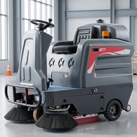 Produits en promotion : Balayeuse industrielle électrique autoportée pour le nettoyage des trottoirs et des routes