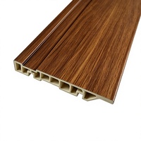 Plinthe décorative en PVC noir de 100 mm pour revêtement de sol SPC