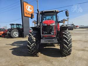 2021 MASSEY FERGUSON 7724S | Comprar Tractor agrícola Massey Ferguson usado barato - Product Image 3