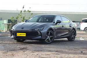 2025 <span class=keywords><strong>MG</strong></span> <span class=keywords><strong>7</strong></span> 5 puertas 5 plazas Hatchback chino nuevo Sedán de gasolina 2,0 T 261Ps L4 asientos de cuero Euro VI emisión dirección izquierda - Product Image 2